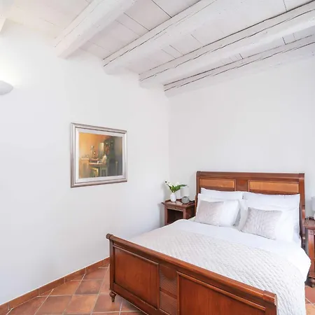 Appartement Secret - Two Bedroom With View