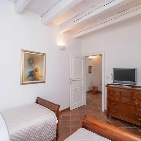 Secret - Two Bedroom With View شقة *